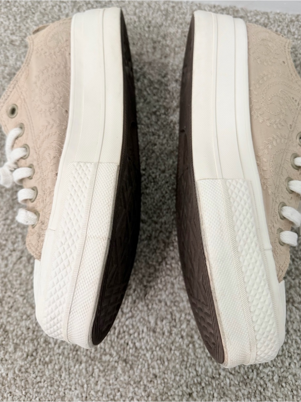 Converse Low Top Sneakers in Cream and White - Picture 3 of 7